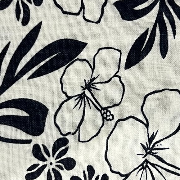 Girl's CheongsamQipao Dress - Size 6-8 - Picture 6 of 9